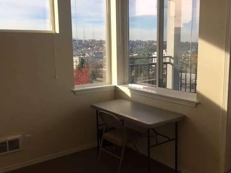Affordable Studios on Cap Hill! — Photo 29