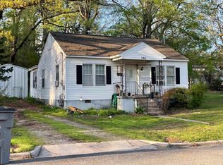 596 Plain St, Hot Springs, AR 71913