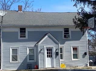 129 Veazie St, Providence, RI 02908