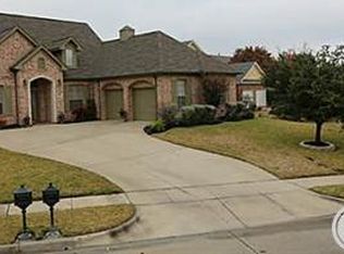 700 Briana Ct, Grapevine, TX 76051