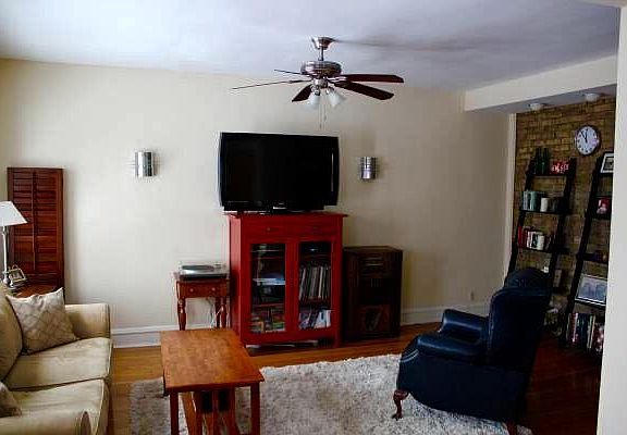 4th image of 1740 W Sunnyside Ave #E2
