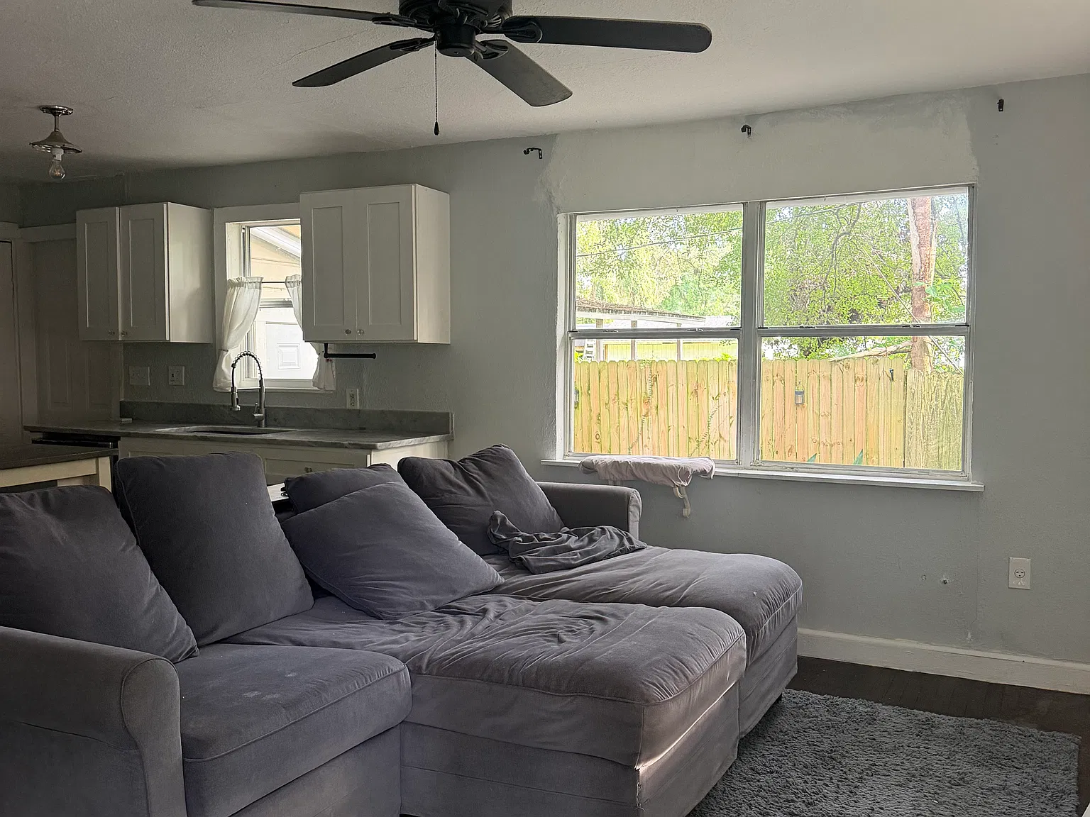 1 bed, 450 sqft, $1,300 — Photo 2