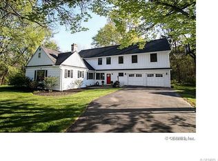167 W Brook Rd, Pittsford, NY 14534