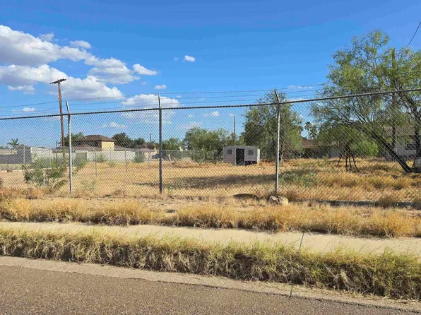 3103 E Frost St, Laredo, TX 78043
