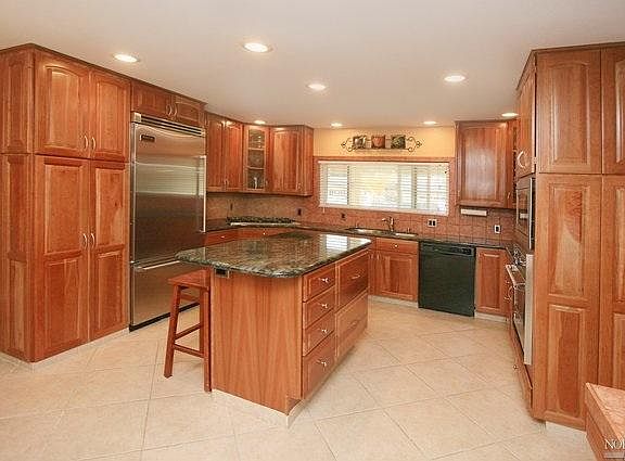 2nd image of 11 San Miguel Way