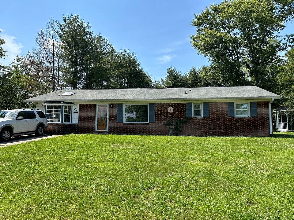 1st image of 514 Horton Pl NW