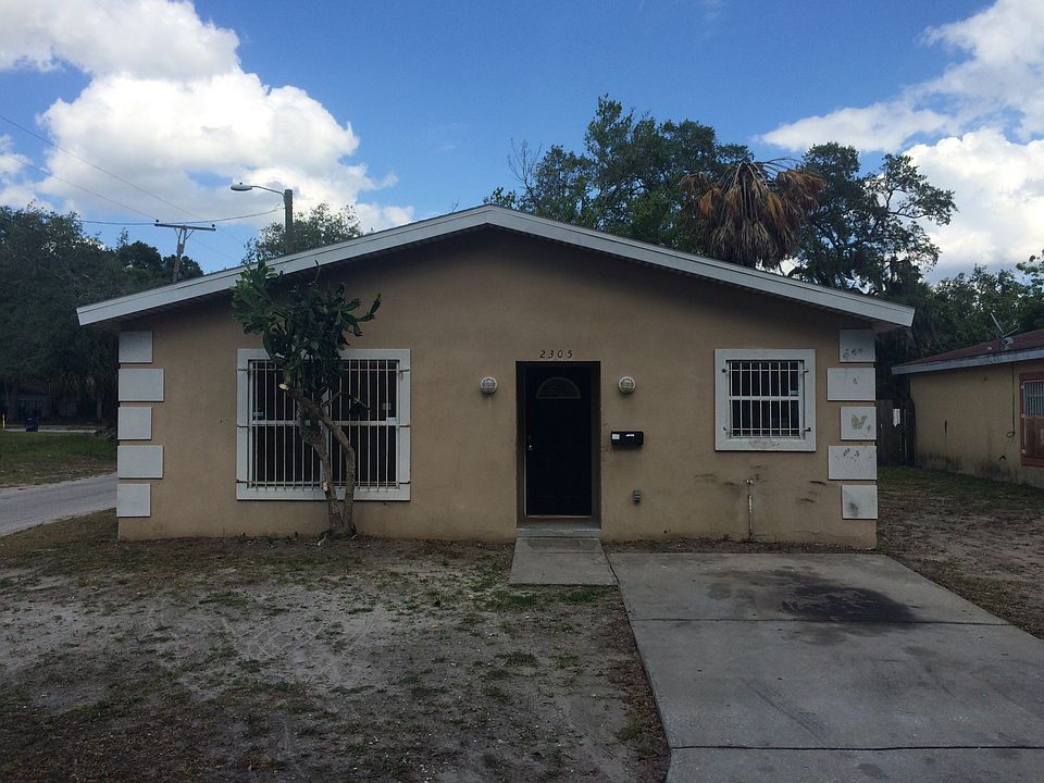 1st image of 2305 E 28th Ave