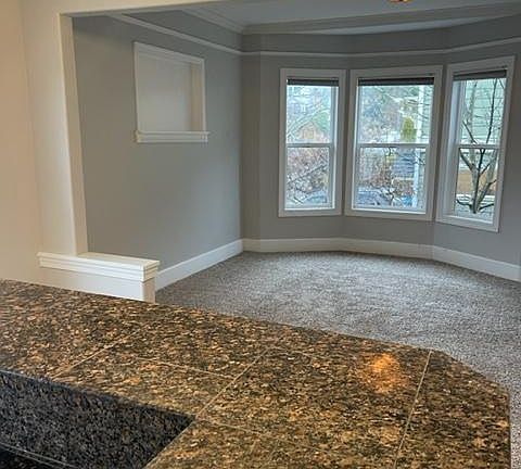 3rd image of 2822 21st Ave W #2822