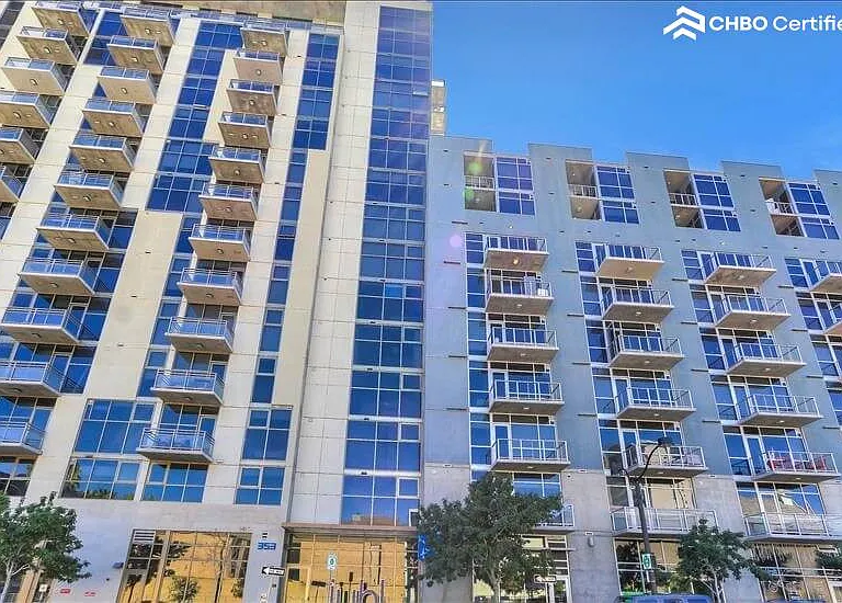 353 E Bonneville Ave #915 — Photo 28