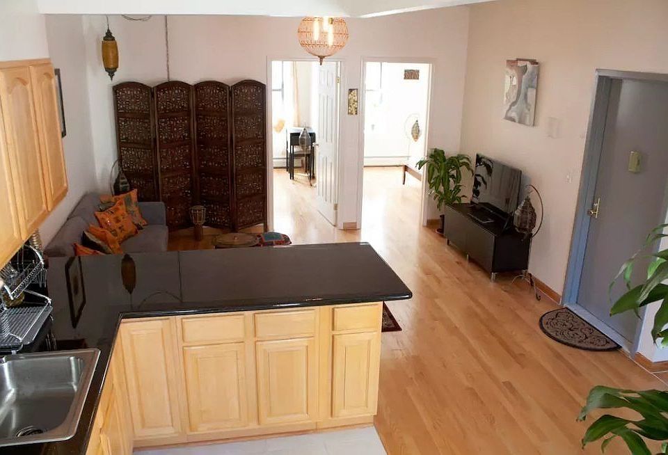 1st image of 216 Centre St #1