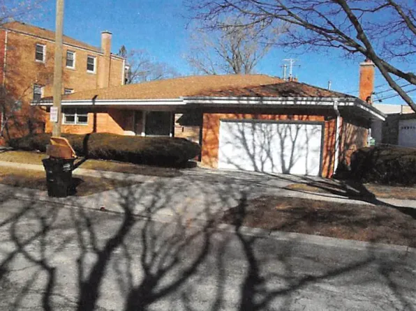 7120 W Jarvis Ave, Niles, IL 60714
