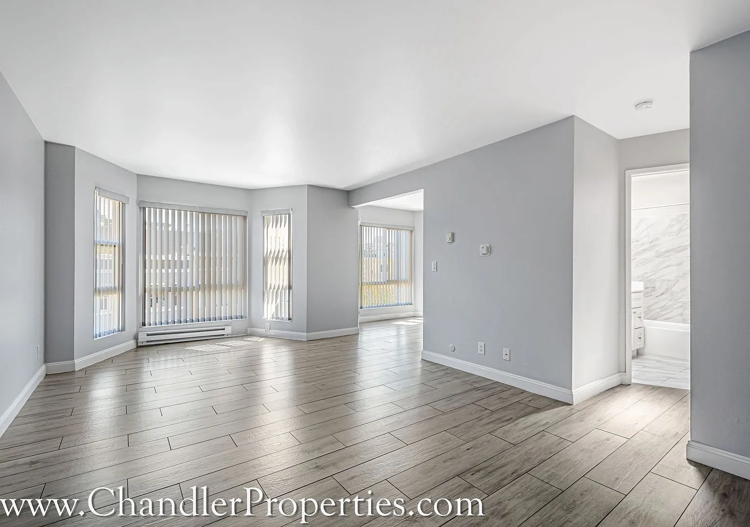 2107 Larkin Street — Photo 2