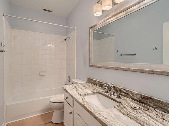 3rd image of 106 Foster Dr