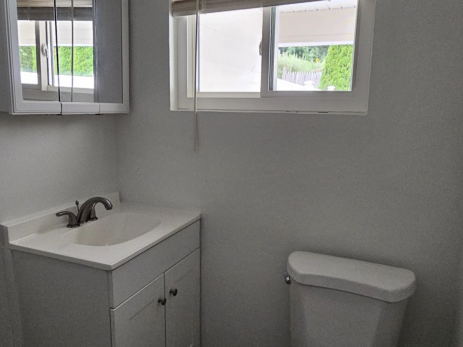 4 bed, 1.5 bath, 1150 sqft, $2,850 — Photo 4
