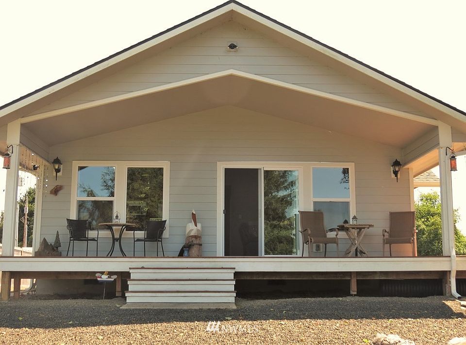 1st image of 164 Cakesosta Avenue SE