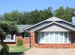 917 S State St, Edmond, OK 73003