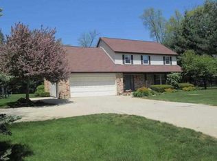 105 Woodlawn Dr, Goshen, IN 46526