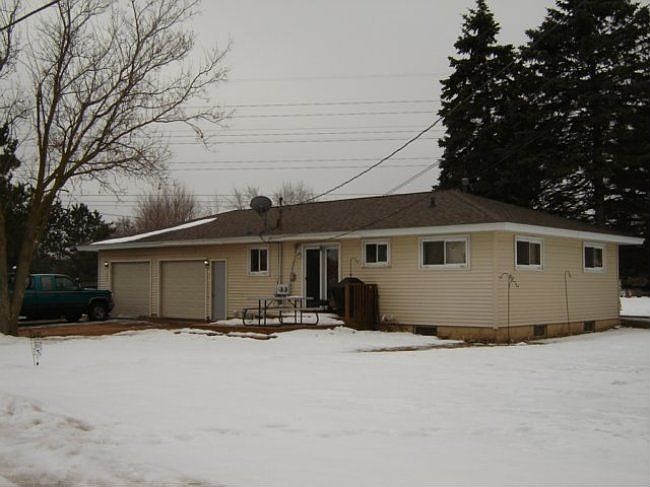2nd image of 1201/1203 Jonquil Ln