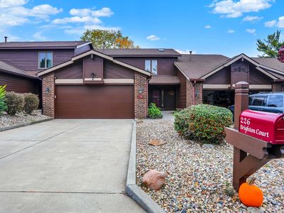 226 Brighton Ct, Greenwood, IN, 46143
