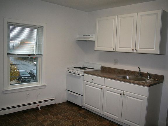 2nd image of 1 Titcomb St APT 5