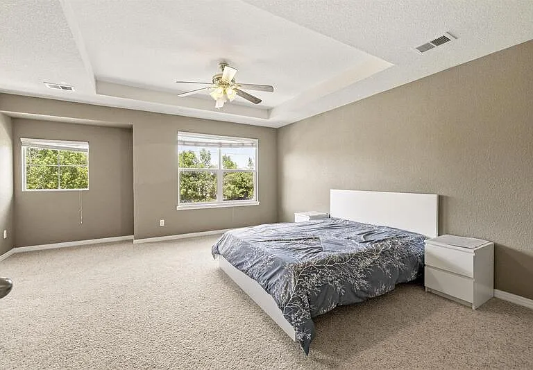 14141 Fairwind Ln — Photo 17
