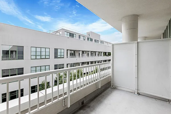 Rented by Corcoran | media 7