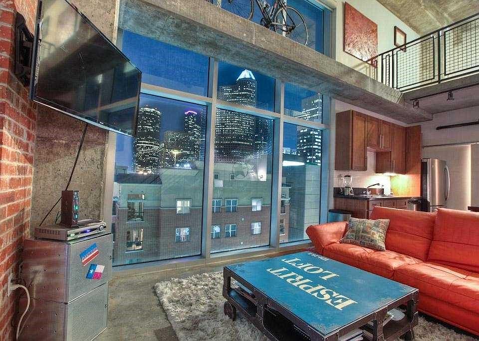 1st image of 2000 Bagby St APT 7412