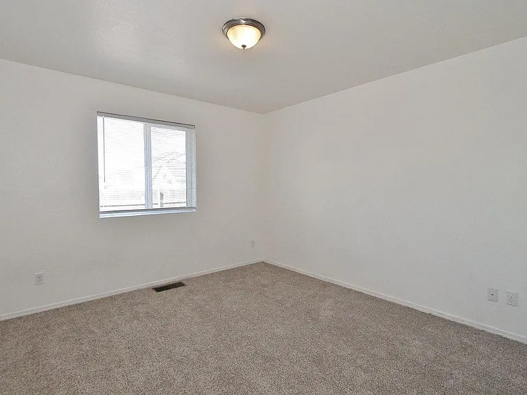 4016 Washington Ave — Photo 14