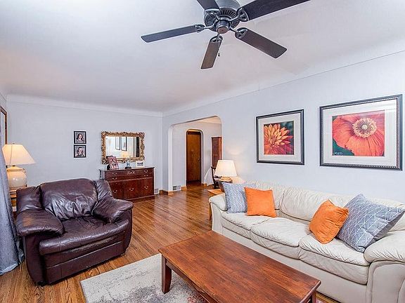 2nd image of 765 Hall Ave