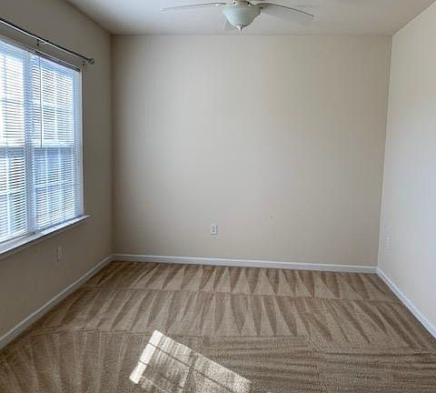3rd image of 2621 Great Scott Dr