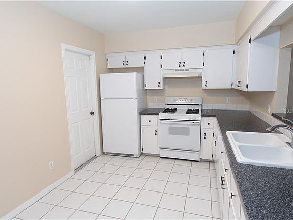 3rd image of 2314 Isle Royale Ct SE