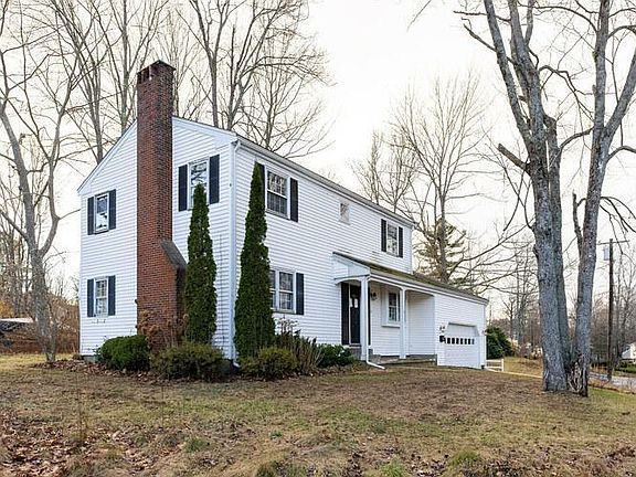 2nd image of 20 Ramble Rd