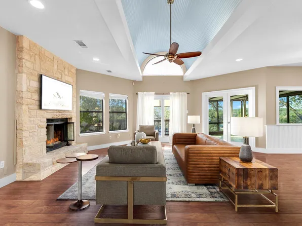 22012 Briarcliff Dr, Spicewood, TX 78669