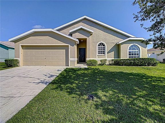 3rd image of 1404 Laurel Branch Pl