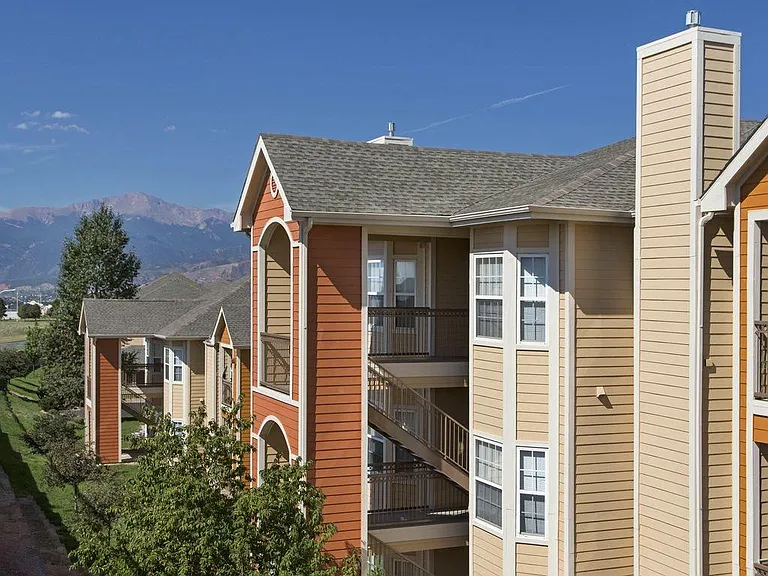 4350 Mira Linda Point — Photo 3