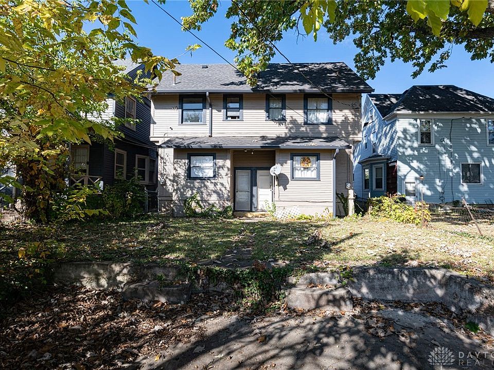 2nd image of 816 Harvard Blvd