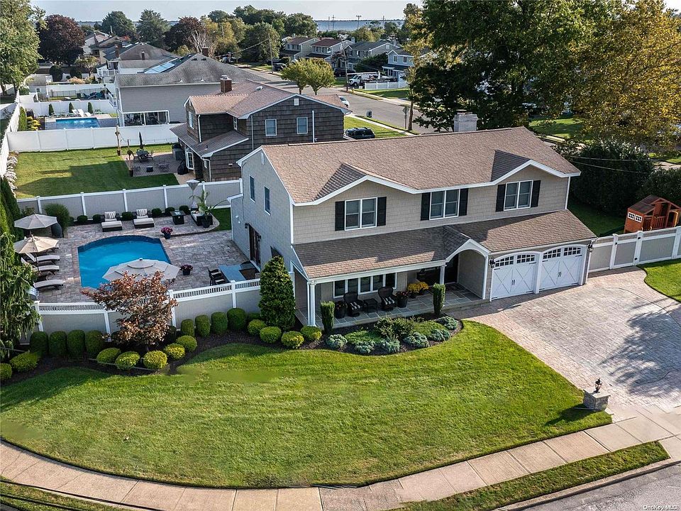 1st image of 42 Duck Lane