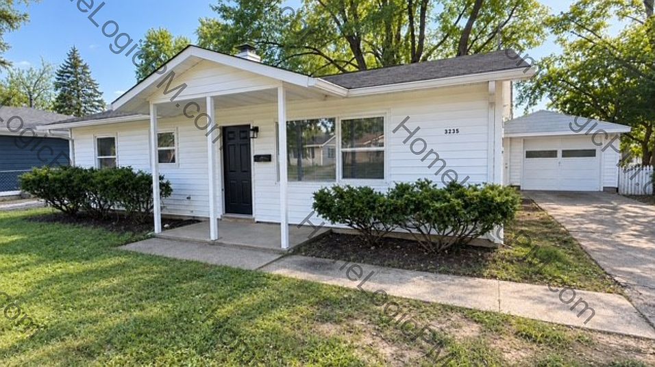 1st image of 3235 Welch Dr