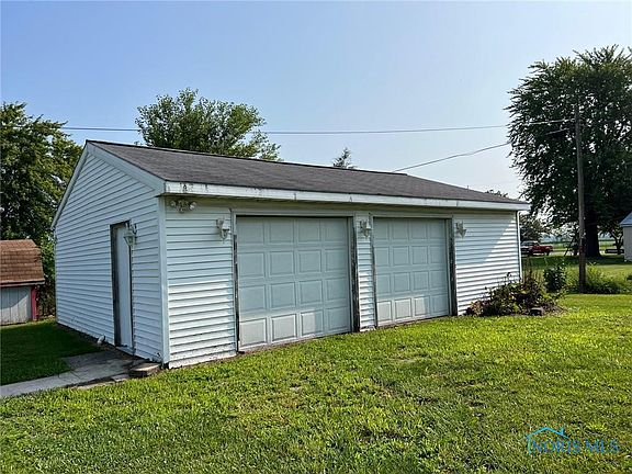 4th image of 2398 Anthony St