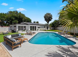 Lawn Acres, Hollywood, FL 33023
