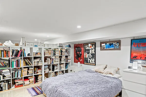 Rented by Corcoran | media 2