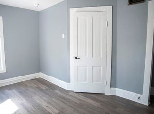 1203 S Farwell St #1203, Eau Claire, WI 54701