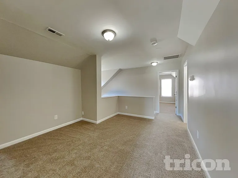 308 Collinsworth Dr — Photo 16