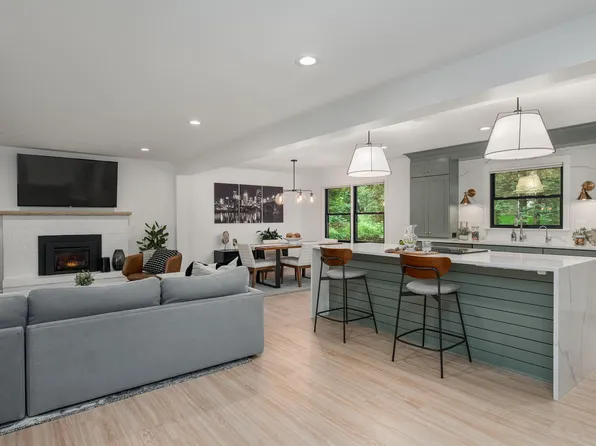 7213 Cornelia Dr, Edina, MN 55435