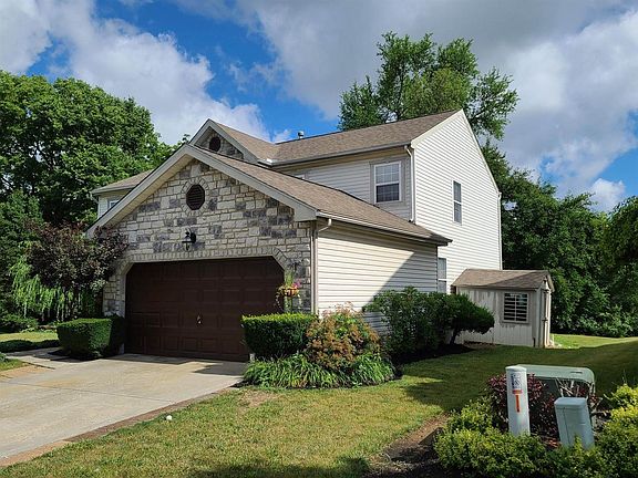 4th image of 3220 Bixwood Ct N