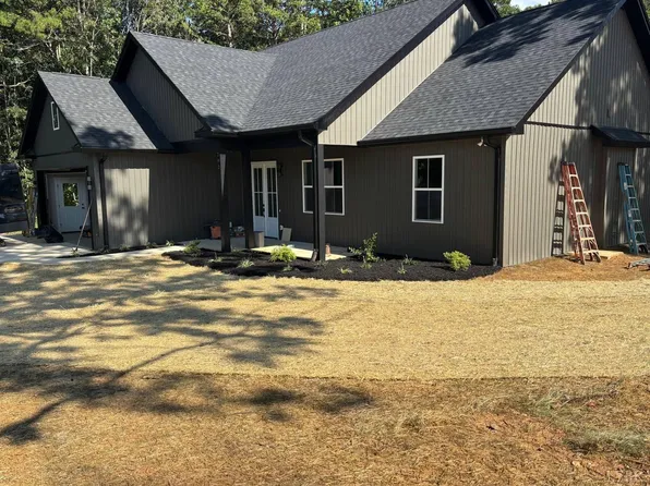 202 Thistle Rd, Rustburg, VA 24588