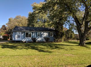 3023 Snow Rd, Lansing, MI 48917