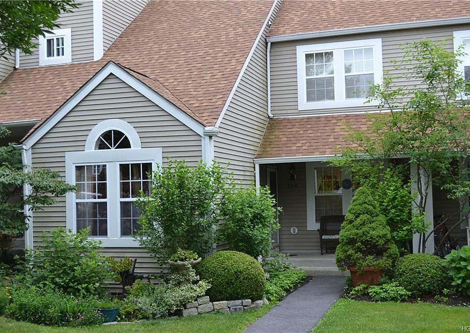 1st image of 249 Maple Brook Ct