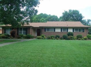 7543 Glencannon Dr, Charlotte, NC 28227