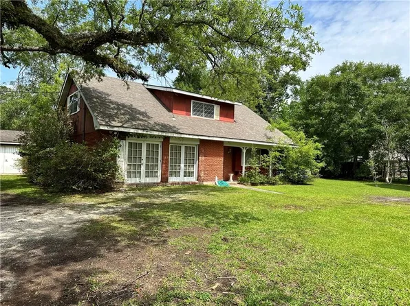 2004 Bluebird St, Slidell, LA 70460